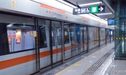 重庆地铁站爆料视频大全,揭秘城市地下交通的精彩瞬间